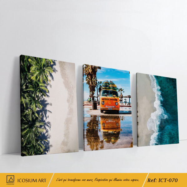 Trio surf et plage - Combi avec des planches de surf, vue aérienne des palmiers & vagues