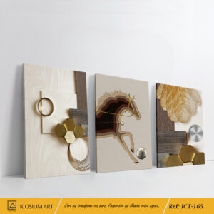 Luxe Équestre – Triptyque avec Cheval en Mouvement et Touches Dorées